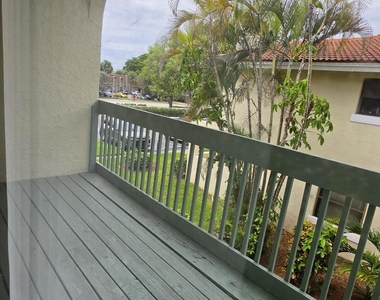 11409 Royal Palm Boulevard - Photo Thumbnail 26