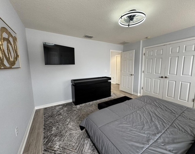 4512 Alberto Circle - Photo Thumbnail 29