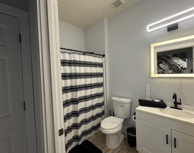 4512 Alberto Circle - Photo Thumbnail 11