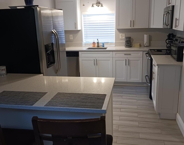 519 Cottage 31st Street - Photo Thumbnail 8