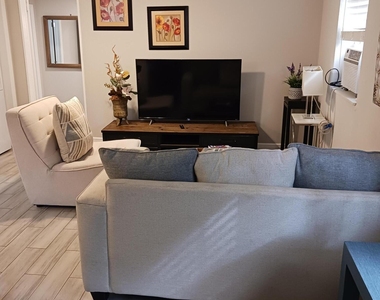 519 Cottage 31st Street - Photo Thumbnail 6