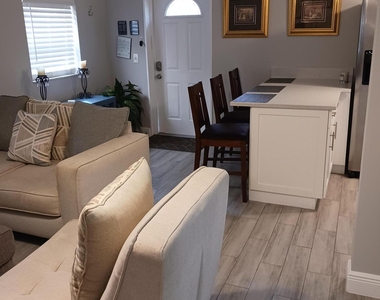 519 Cottage 31st Street - Photo Thumbnail 12