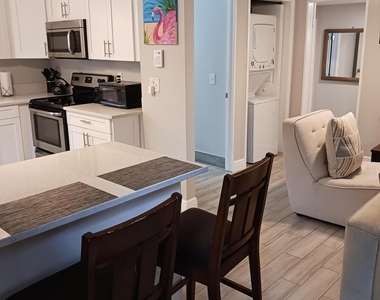 519 Cottage 31st Street - Photo Thumbnail 7