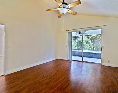 7705 Forest Green Lane - Photo Thumbnail 5