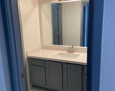 11260 N 92nd Street - Photo Thumbnail 21