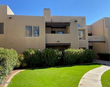 11260 N 92nd Street - Photo Thumbnail 3