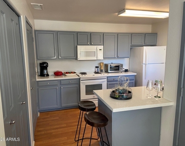 11260 N 92nd Street - Photo Thumbnail 14