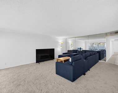 5100 N Ocean Boulevard - Photo Thumbnail 8