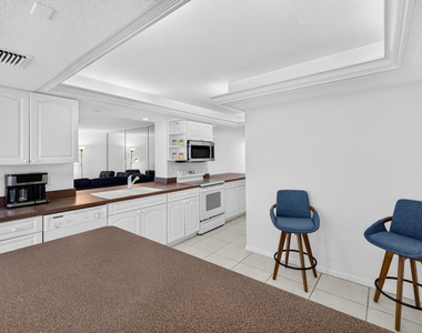 5100 N Ocean Boulevard - Photo Thumbnail 14