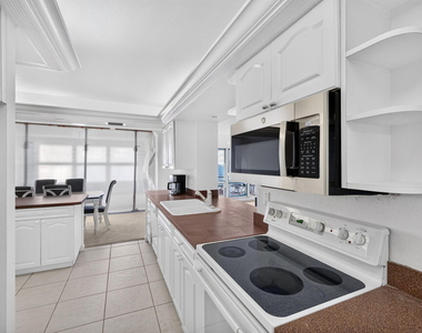 5100 N Ocean Boulevard - Photo Thumbnail 18