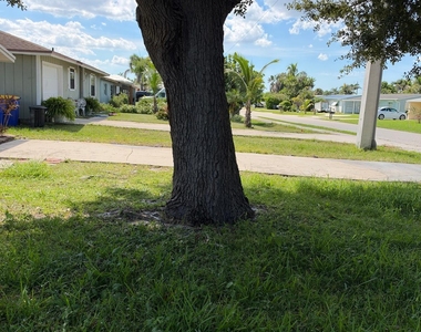 2518 Se Harrison Street - Photo Thumbnail 37