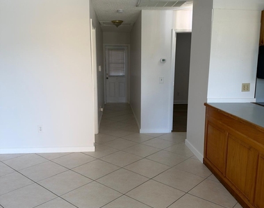 2518 Se Harrison Street - Photo Thumbnail 14