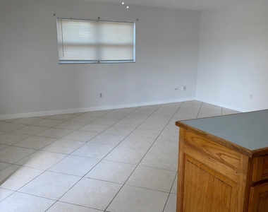 2518 Se Harrison Street - Photo Thumbnail 13