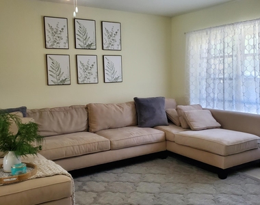6541 Nw 33rd Way - Photo Thumbnail 3