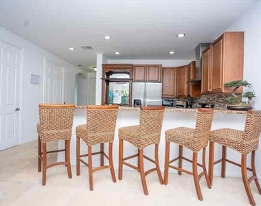 540 Ne 17th Avenue - Photo Thumbnail 27