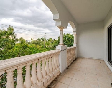 540 Ne 17th Avenue - Photo Thumbnail 42
