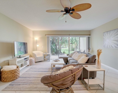 390 Golfview Road - Photo Thumbnail 17