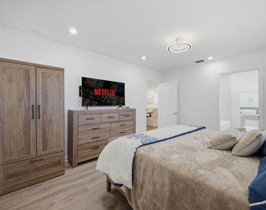 5120 Ne 22nd Avenue - Photo Thumbnail 14