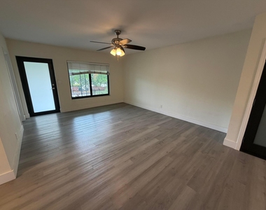 2255 Ne 51st Street - Photo Thumbnail 6