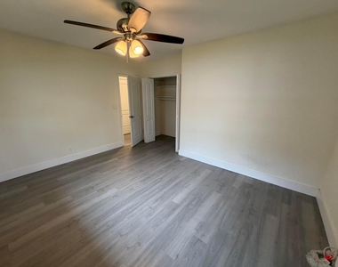 2255 Ne 51st Street - Photo Thumbnail 13