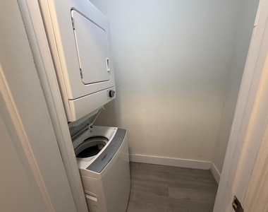 2255 Ne 51st Street - Photo Thumbnail 9