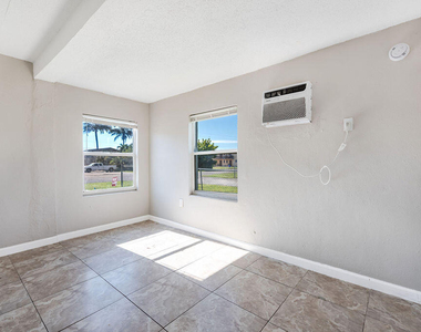 620 Sw 6th Street - Photo Thumbnail 4