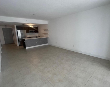 488 Ne 18th Street - Photo Thumbnail 2