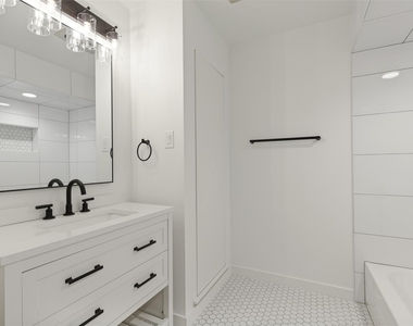 6115 Averill Way - Photo Thumbnail 22