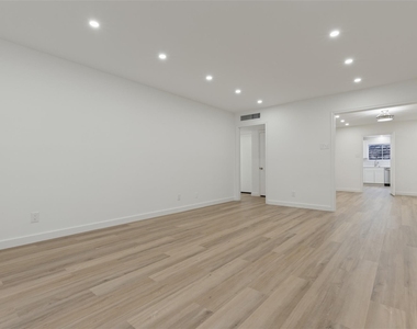 6115 Averill Way - Photo Thumbnail 6