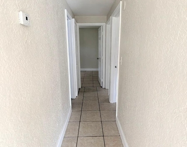 1552 Nw 15th Terrace - Photo Thumbnail 13