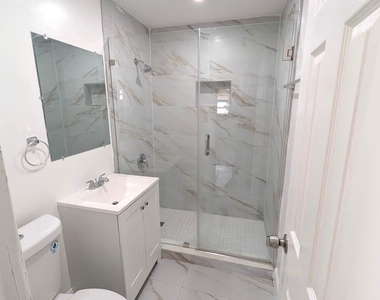 1552 Nw 15th Terrace - Photo Thumbnail 8