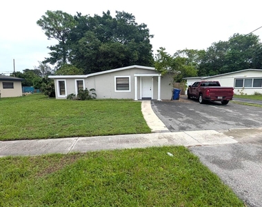 1552 Nw 15th Terrace - Photo Thumbnail 1