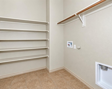 1245 Goodland Terrace - Photo Thumbnail 31
