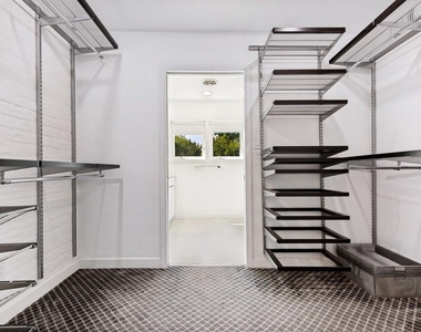 4020 Buena Vista - Photo Thumbnail 23