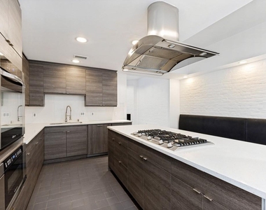 4020 Buena Vista - Photo Thumbnail 17
