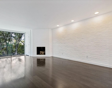 4020 Buena Vista - Photo Thumbnail 5