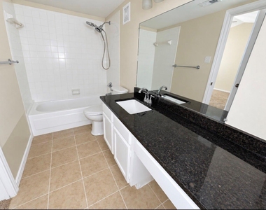 4067 Beltway Drive - Photo Thumbnail 13