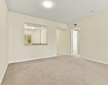 19 Harbour Isle Drive W - Photo Thumbnail 7