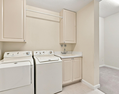 19 Harbour Isle Drive W - Photo Thumbnail 25