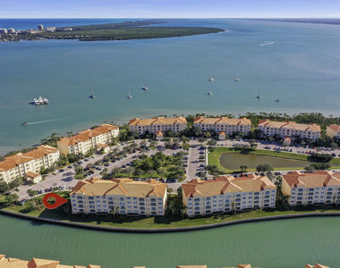 19 Harbour Isle Drive W - Photo Thumbnail 40