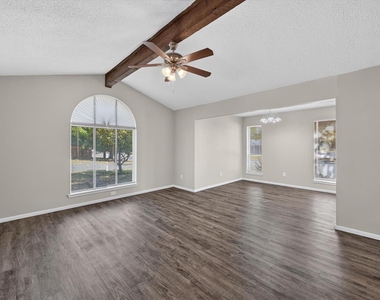 6401 Winn Street - Photo Thumbnail 8