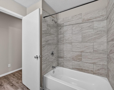 6401 Winn Street - Photo Thumbnail 15