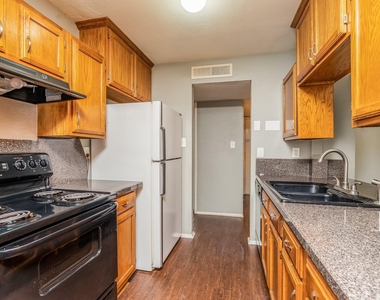 7005 Wildbriar Court E - Photo Thumbnail 6