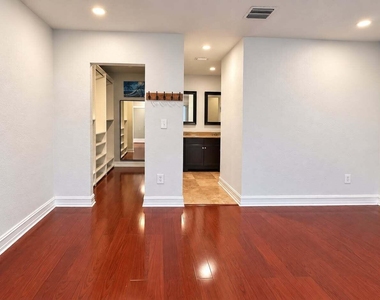 11838 Nw 13th Street - Photo Thumbnail 10
