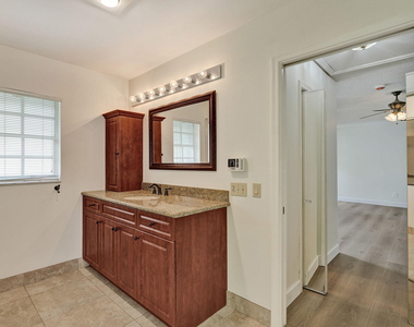 9821 Sw 3rd Court - Photo Thumbnail 10