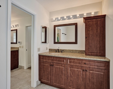 9821 Sw 3rd Court - Photo Thumbnail 11