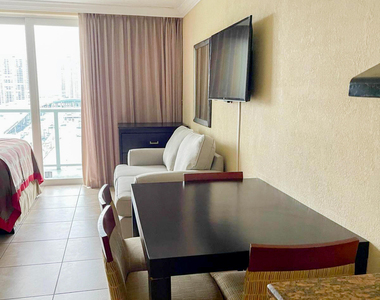 19201 Collins Avenue - Photo Thumbnail 2