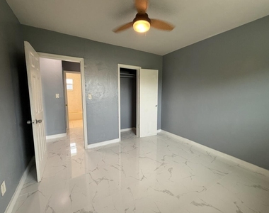 832 Nw 10th Street - Photo Thumbnail 7