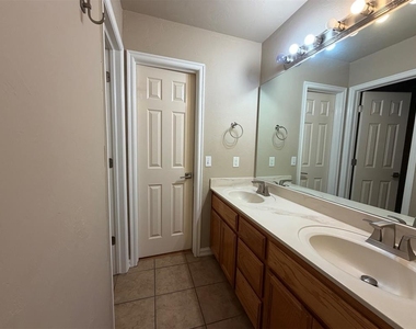 7908 Woodbend Lane - Photo Thumbnail 8