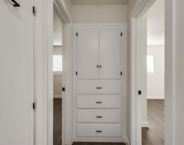 9408 N Northland Road - Photo Thumbnail 15
